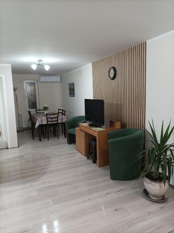 Ariana Apartman Крагуевац Екстериор снимка