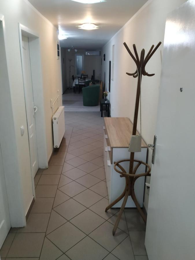 Ariana Apartman Крагуевац Екстериор снимка